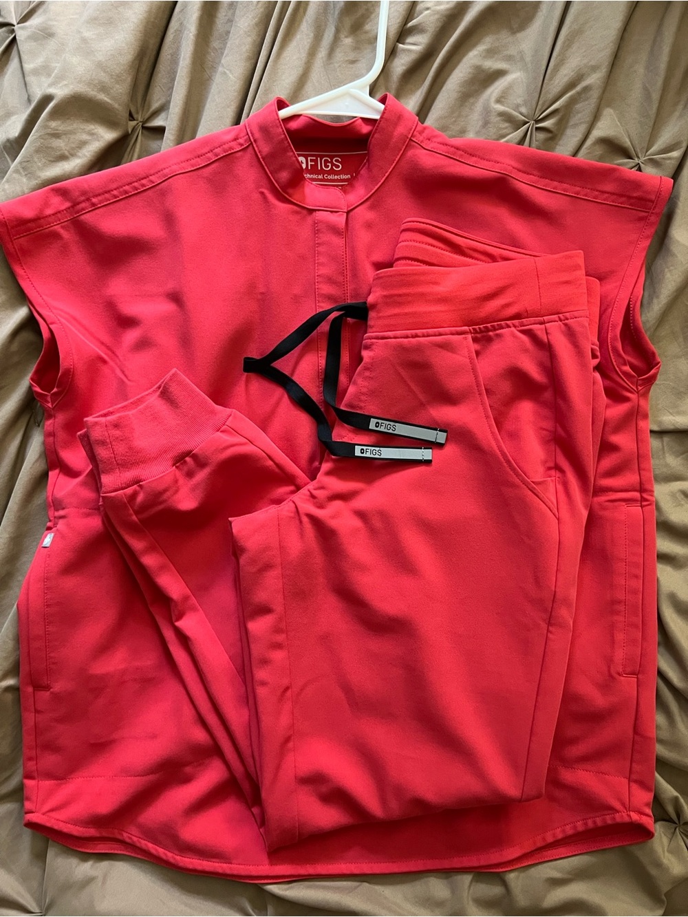 Figs Women's Red Track Pants & Top Set